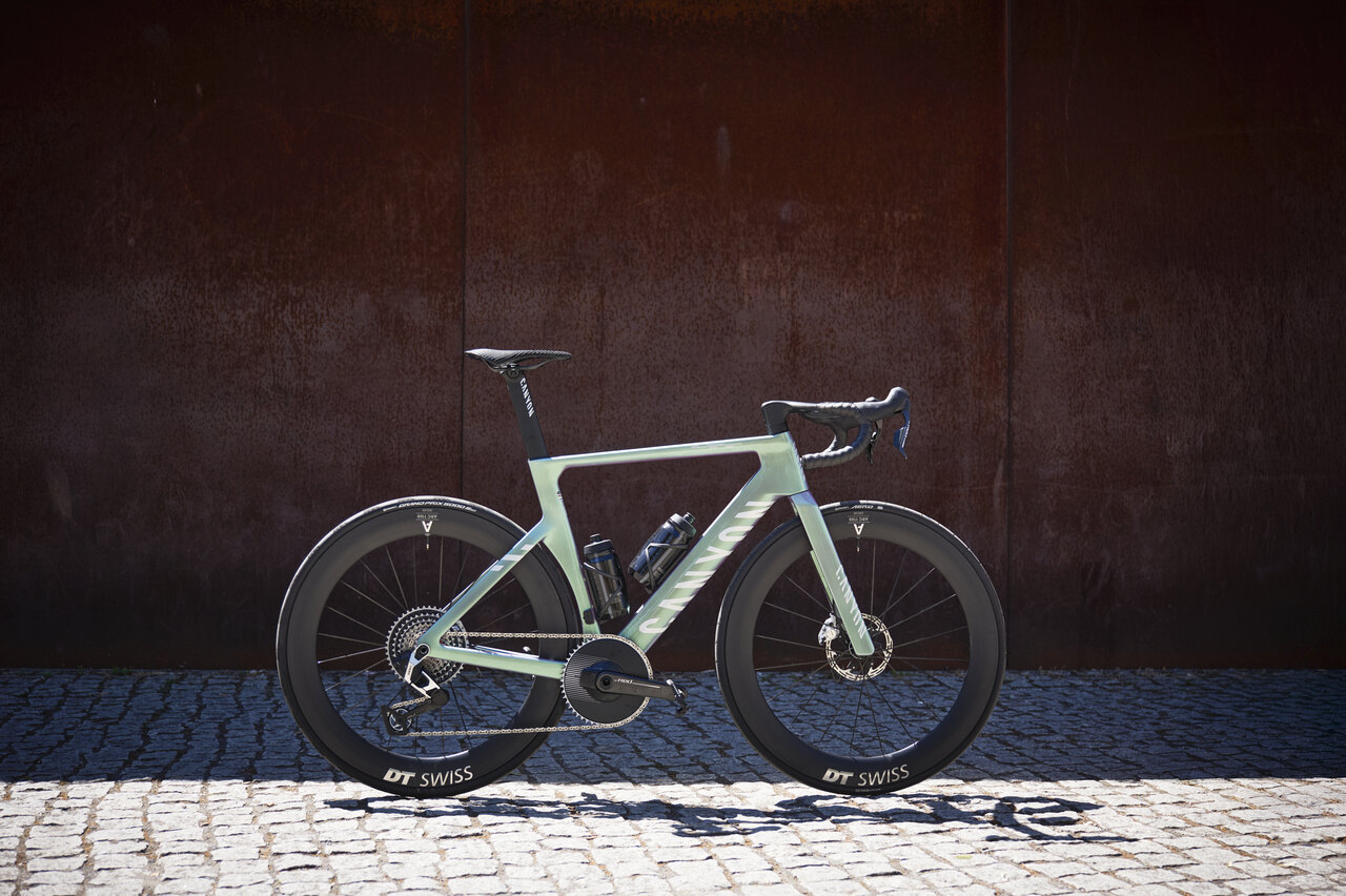 IN TIME FOR THE TOUR: UPDATED CANYON AEROAD CFR BREAKS SUB-200